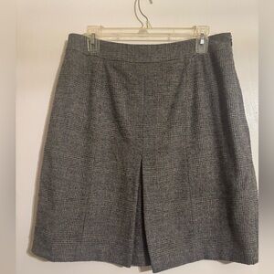 ✨ Brooks Brothers Gray Plaid Skirt | Size 10 ✨